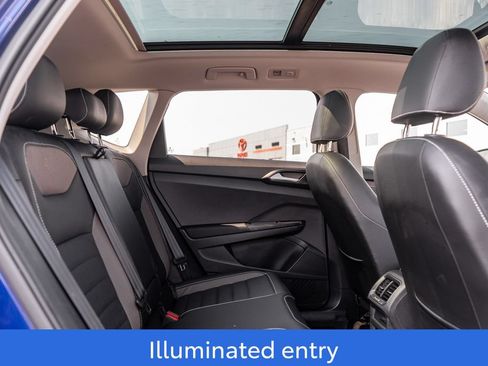 Used 2023 Volkswagen Taos SEL AWD/4WD image 13
