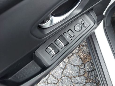 Used 2024 Honda Accord Sport image 17