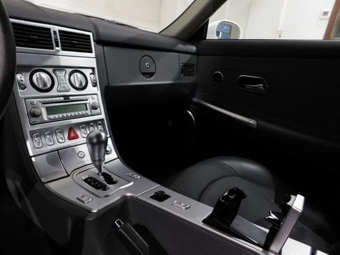 Used 2005 Chrysler Crossfire Limited RWD image 78