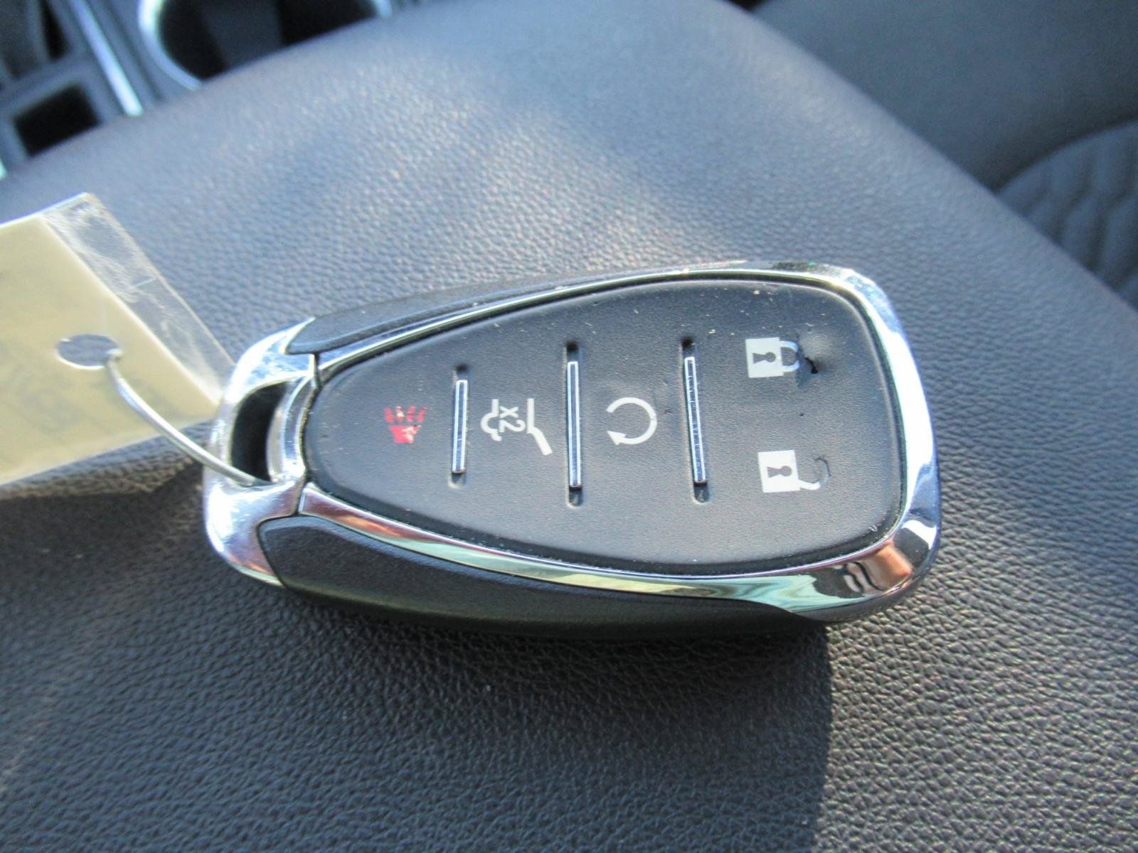 Used 2020 Chevrolet Equinox LT FWD image 27