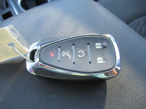 Used 2020 Chevrolet Equinox LT FWD image 27