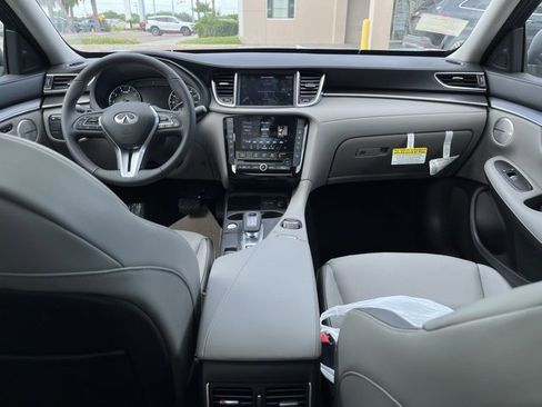 New 2025 INFINITI QX50 Luxe image 13