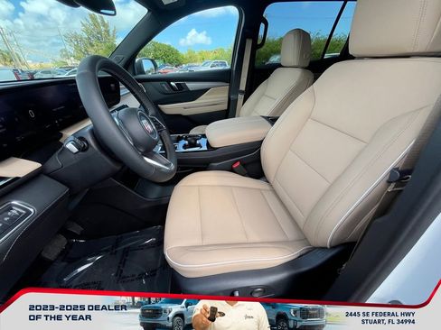 New 2026 Buick Enclave Preferred image 10