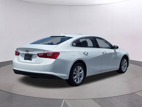 Used 2024 Chevrolet Malibu LT FWD image 5