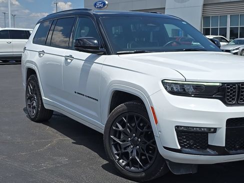 Used 2025 Jeep Grand Cherokee L Summit w/ Obsidian Package AWD/4WD image 79