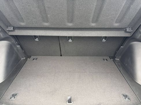 Used 2026 Hyundai Venue SEL FWD image 30