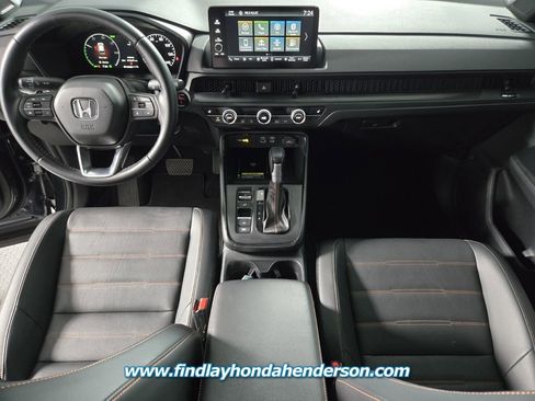Certified 2025 Honda CR-V Sport-L image 17