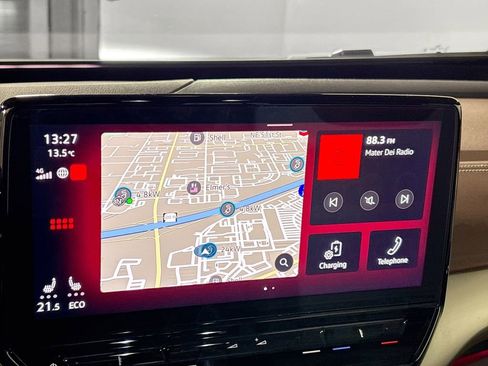 Certified 2023 Volkswagen ID.4 Pro image 16