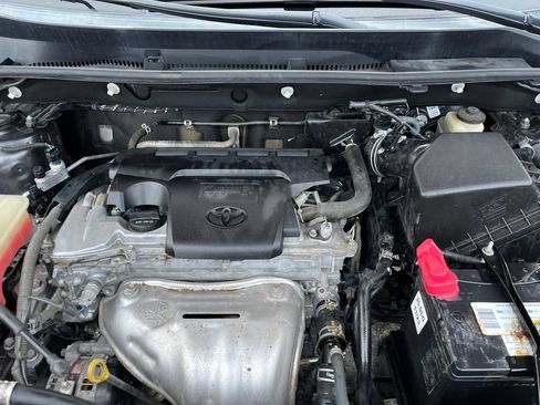 Used 2015 Toyota RAV4 XLE FWD image 13
