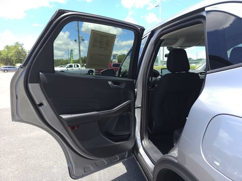 Used 2024 Ford Escape Active w/ Tech Pack #2 FWD image 10