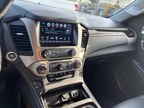 Used 2018 GMC Yukon Denali w/ Open Road Package RWD image 13