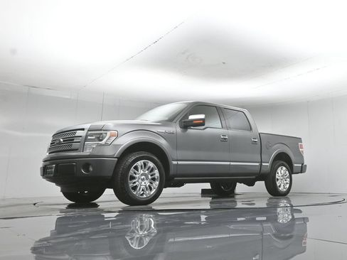 Used 2013 Ford F150 Platinum RWD image 46