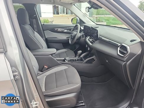 Used 2025 Chevrolet TrailBlazer LT image 17
