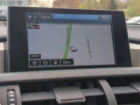 Used 2015 Lexus NX 300h AWD image 19