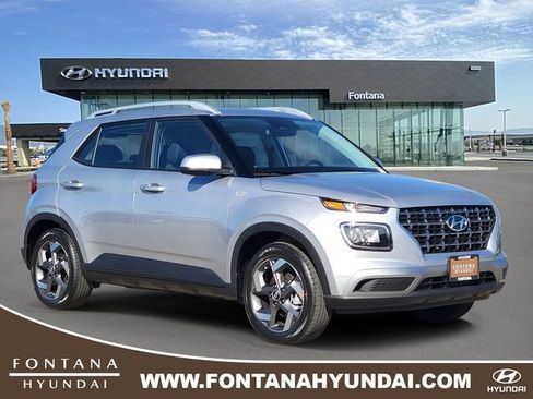 New 2026 Hyundai Venue SEL image 1