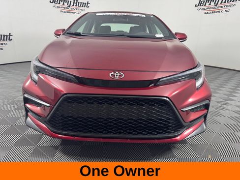 Used 2025 Toyota Corolla SE FWD image 4
