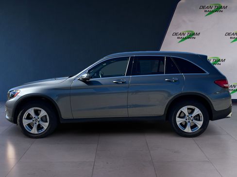 Used 2018 Mercedes-Benz GLC 300 4MATIC image 4