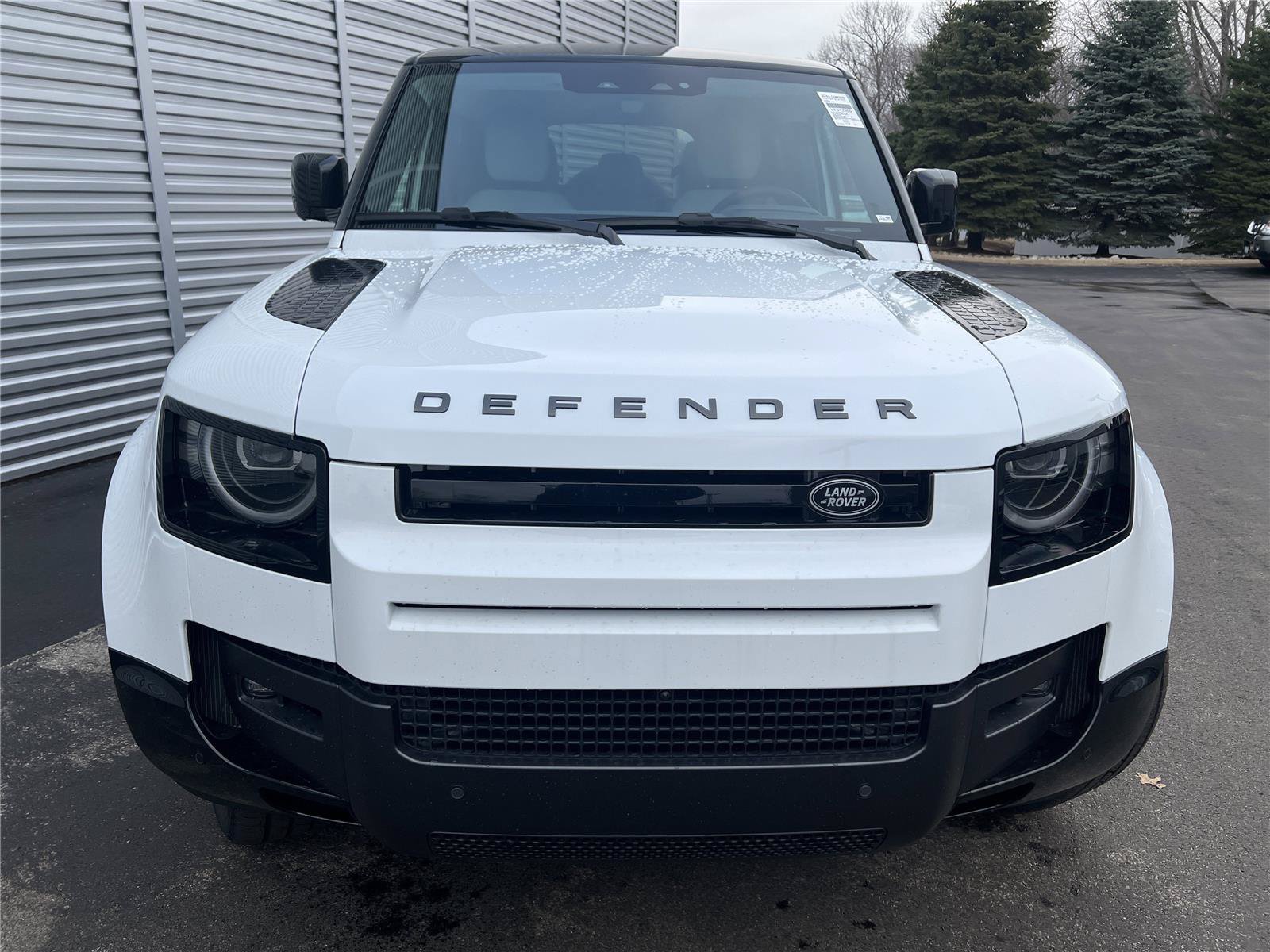 New 2026 Land Rover Defender 110 X-Dynamic SE AWD/4WD image 4