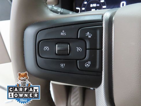 Used 2023 GMC Yukon Denali image 12