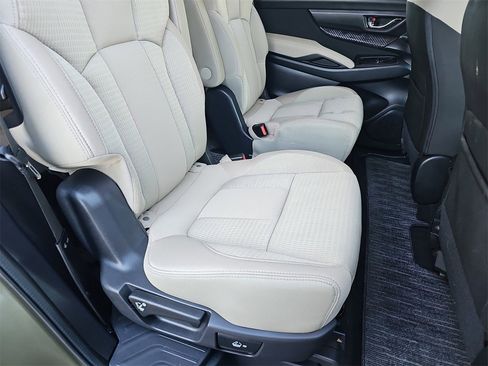 Certified 2023 Subaru Ascent Premium w/ Convenience Package image 15