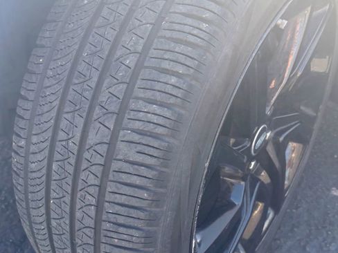 Used 2019 Land Rover Range Rover Sport HSE image 19