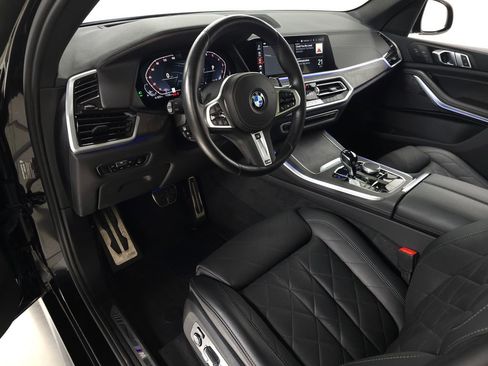 Used 2023 BMW X5 xDrive40i w/ M Sport Package image 16