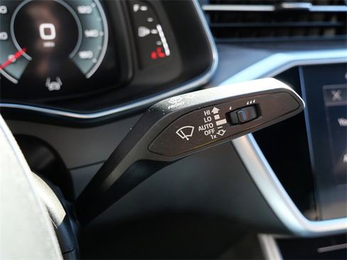 Used 2024 Audi A6 Premium Plus image 23