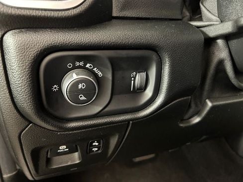 Used 2020 RAM 1500 Big Horn AWD/4WD image 18