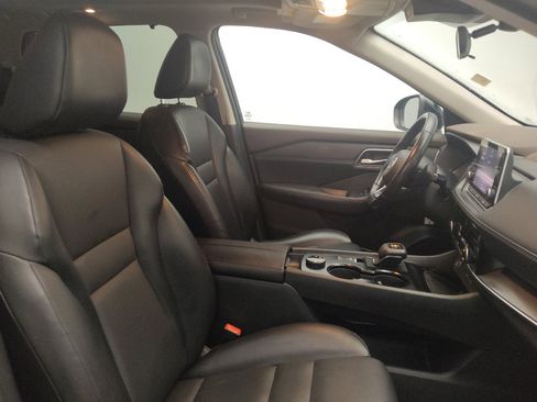 Used 2021 Nissan Rogue SV w/ Premium Package AWD/4WD image 21