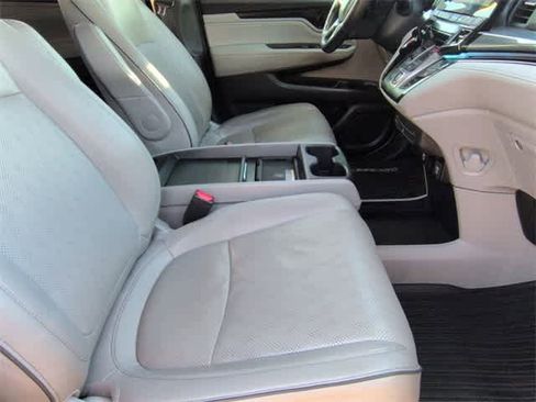 Used 2022 Honda Odyssey Elite image 24