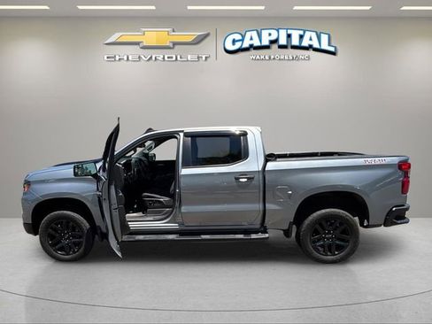 Used 2024 Chevrolet Silverado 1500 Custom Trail Boss AWD/4WD image 9