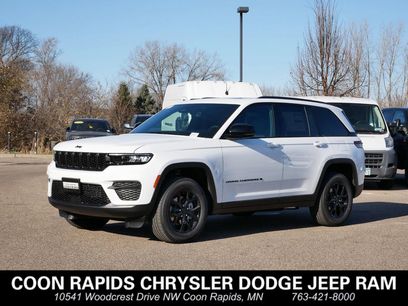 New 2025 Jeep Grand Cherokee Laredo