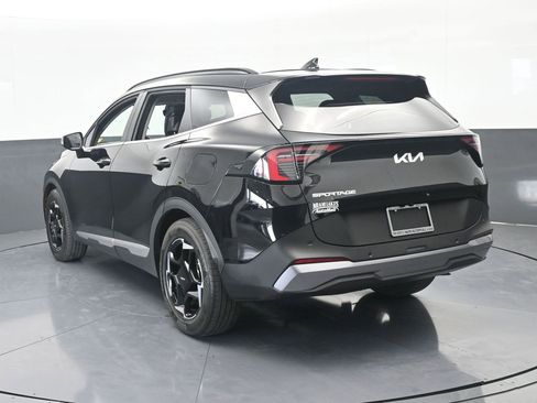 Used 2026 Kia Sportage EX w/ EX Panorama Roof Package FWD image 4