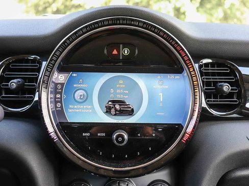 Used 2023 MINI Cooper S FWD image 18