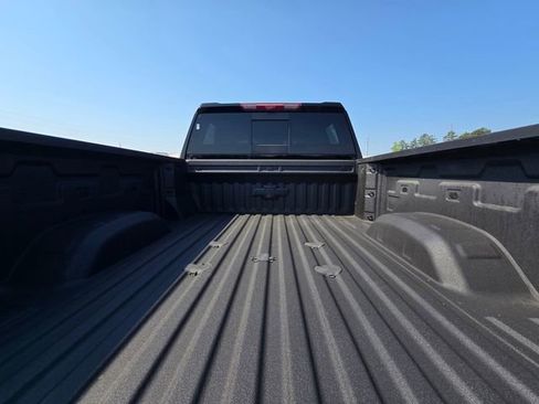 Used 2025 Chevrolet Silverado 2500 LTZ w/ Trail Boss Package AWD/4WD image 11