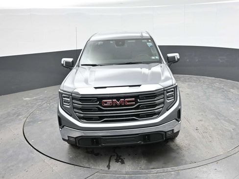 Used 2026 GMC Sierra 1500 SLT AWD/4WD image 32