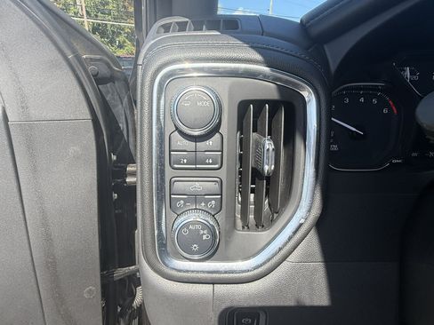 Used 2021 GMC Sierra 1500 SLE AWD/4WD image 23