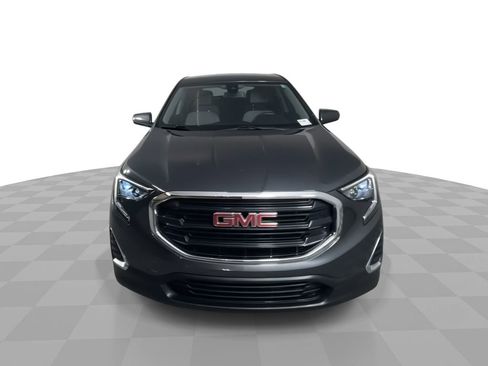 Used 2020 GMC Terrain SLE image 3