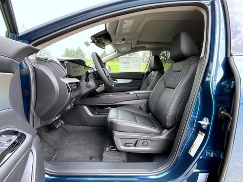 New 2026 Nissan Murano Platinum w/ Cargo Package AWD/4WD image 10