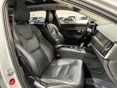 Used 2018 Volvo V90 T6 Cross Country w/ Convenience Package AWD/4WD image 46