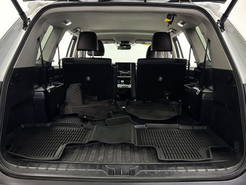 Used 2024 Toyota Grand Highlander AWD image 38