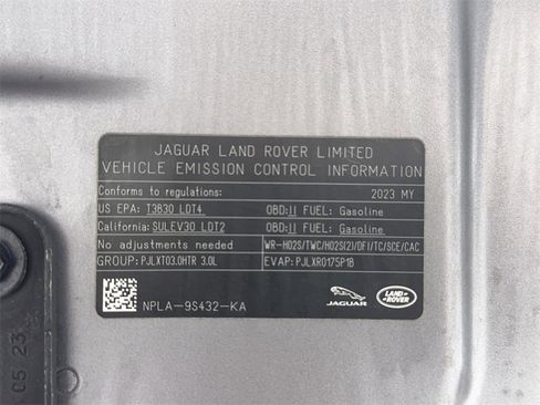 Used 2023 Land Rover Defender 110 SE image 59