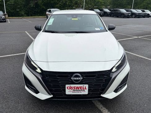 New 2026 Nissan Altima 2.5 SV FWD image 9