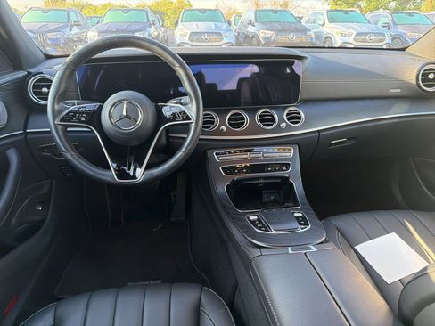 Used 2022 Mercedes-Benz E 350 Sedan image 8