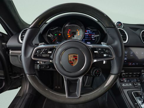 Used 2025 Porsche 718 Cayman GTS RWD image 12
