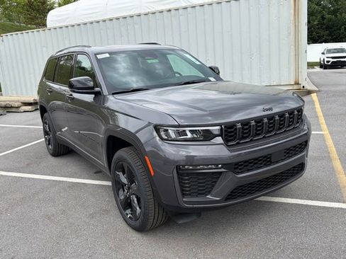 New 2026 Jeep Grand Cherokee L Limited AWD/4WD image 2