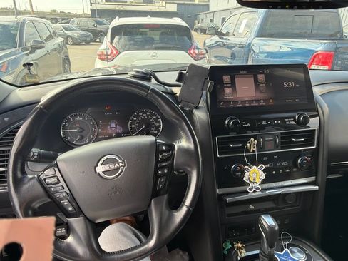 Used 2023 Nissan Armada SV RWD image 9