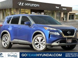 Used 2023 Nissan Rogue SV video 1