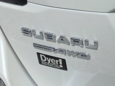 Used 2025 Subaru Outback Premium w/ Popular Package #1A AWD/4WD image 13