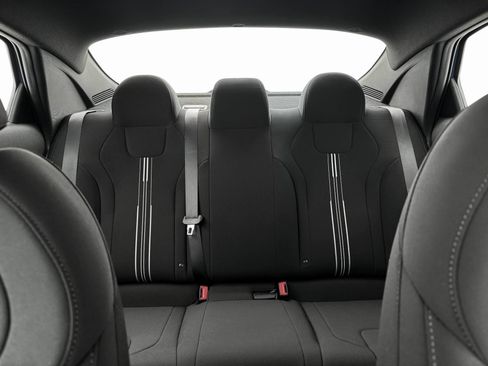 New 2025 Hyundai Elantra Sport FWD image 16